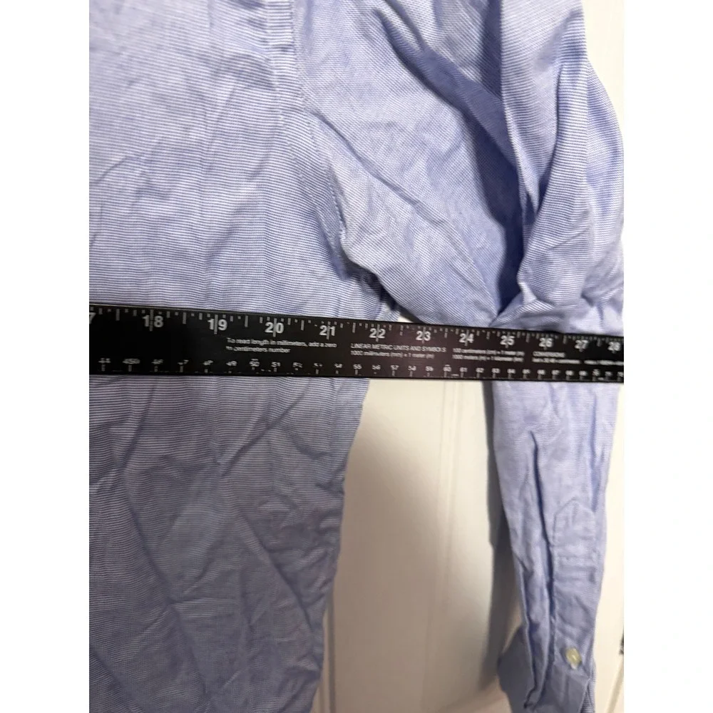 Banana Republic Button Down Mens Large Athletic Fit Wrinkle Resistant Blue EUC